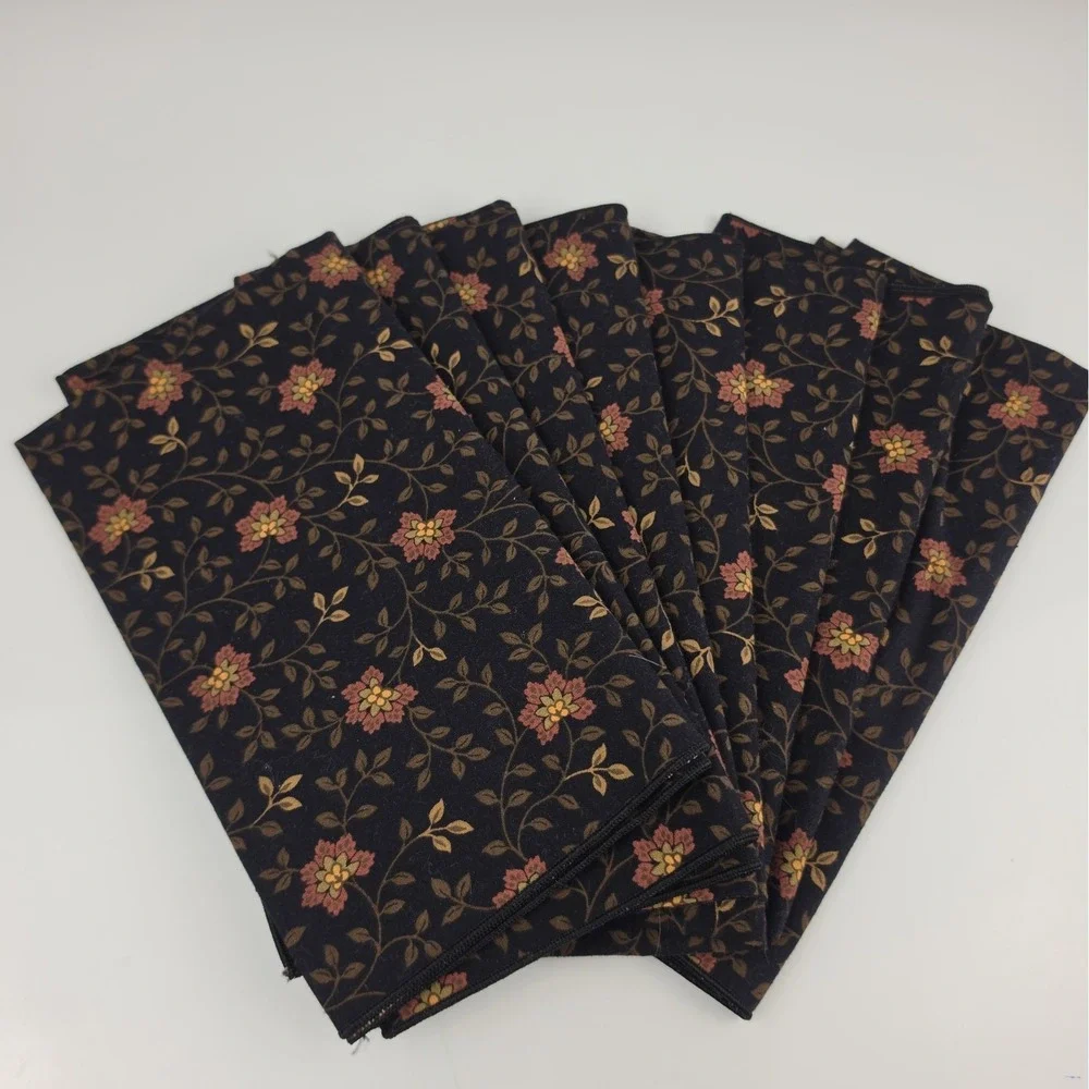 Vera Bradley Black Walnut Retired 8 Placemats 8 Napkins Quilted Cotton Set
